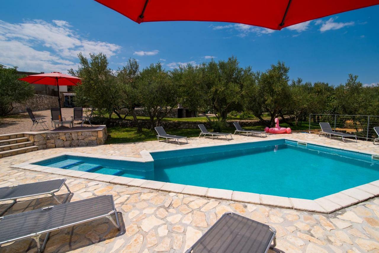 Holiday House Rosalia With Seaview And Swimming Pool Suzan Exteriör bild